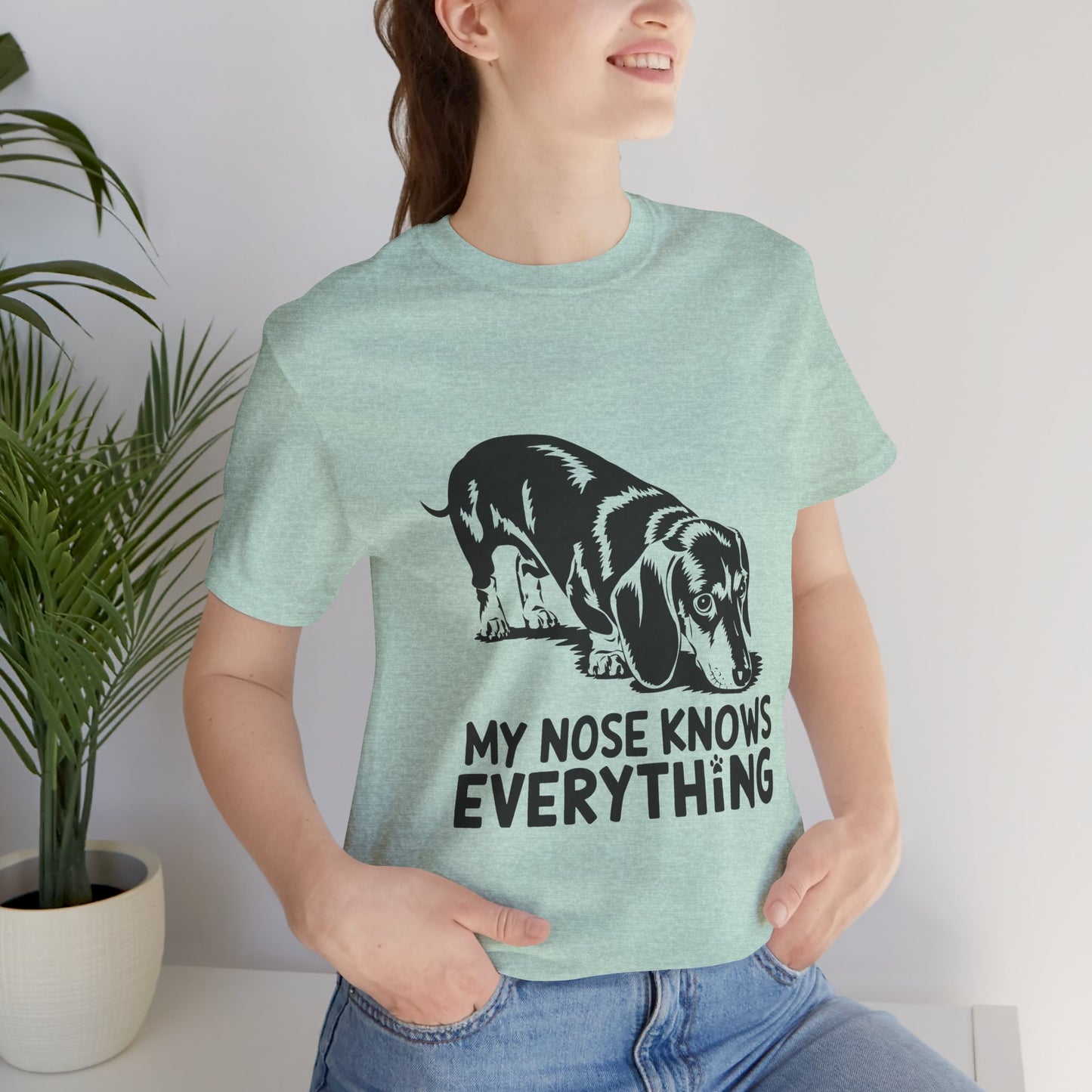 Cute Dog-Themed Tee for Pet Lovers, Casual T-Shirt for Animal Lovers, Gift for Dog Owners, My Nose Knows Everything Shirt