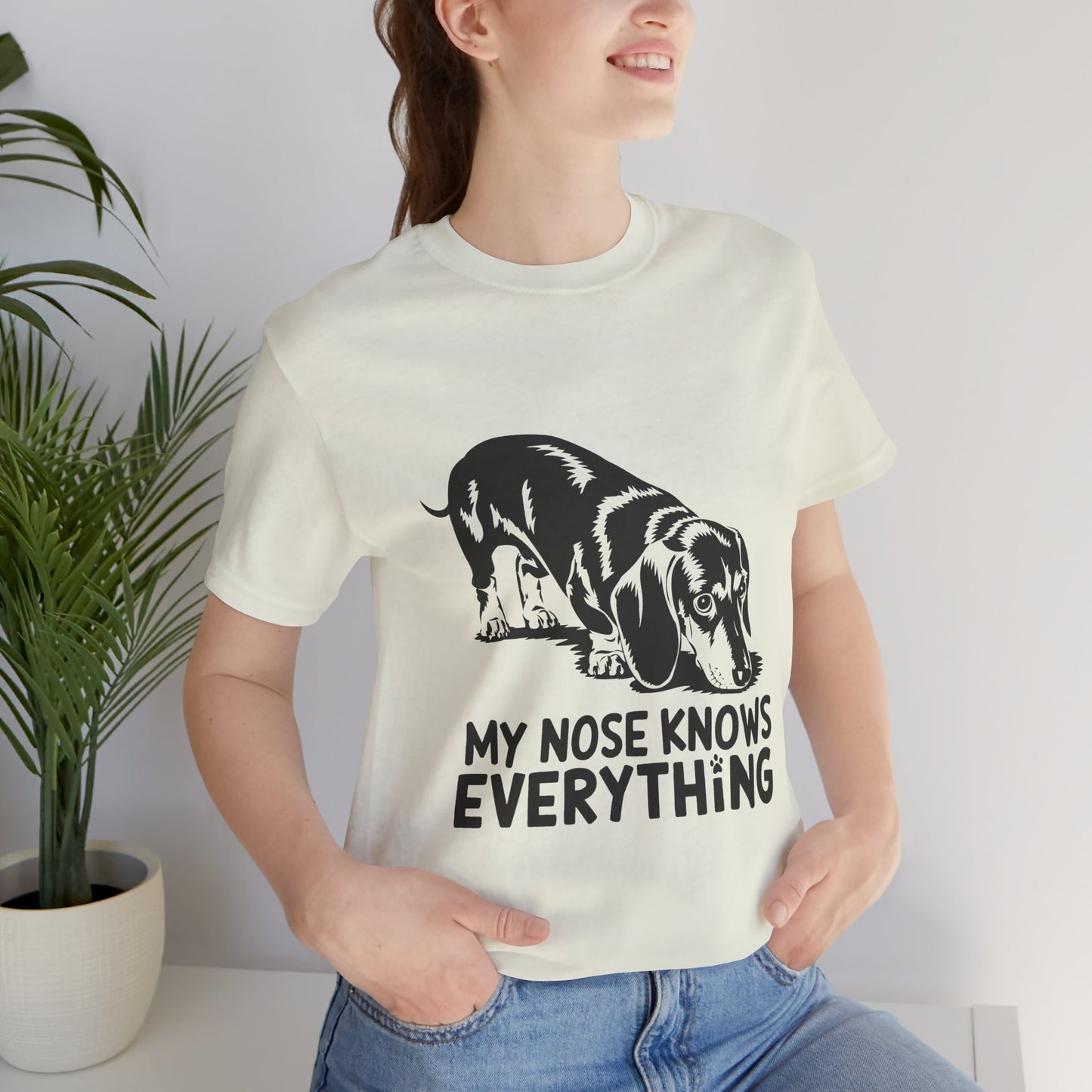 Cute Dog-Themed Tee for Pet Lovers, Casual T-Shirt for Animal Lovers, Gift for Dog Owners, My Nose Knows Everything Shirt