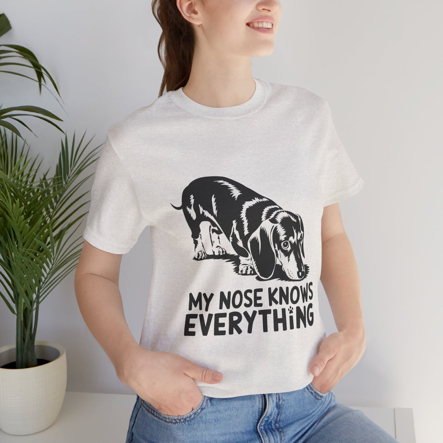 Cute Dog-Themed Tee for Pet Lovers, Casual T-Shirt for Animal Lovers, Gift for Dog Owners, My Nose Knows Everything Shirt