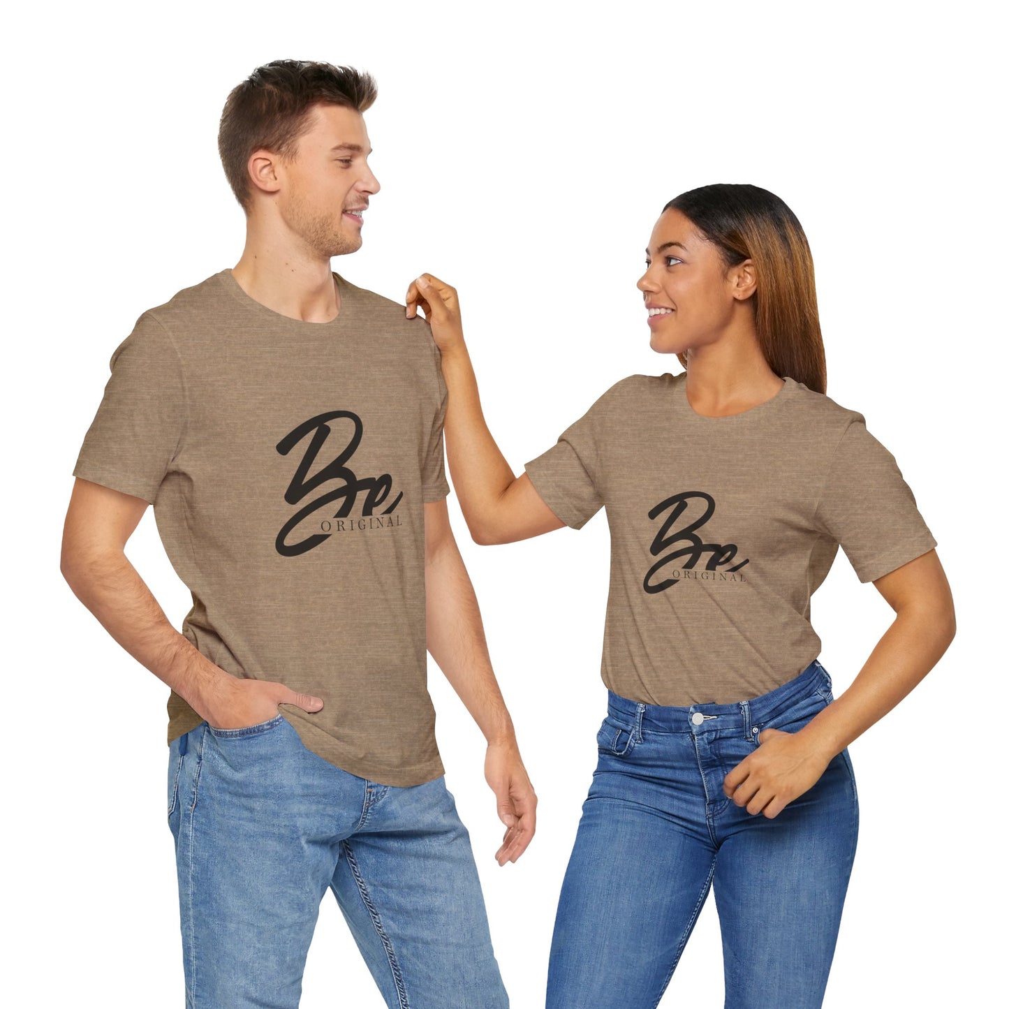 Stylish Unisex Short Sleeve Tee with 'B' Original Design, Casual T-Shirt, Everyday Wear, Gift for Him/Her, Trendy Fashion Tee, Summer Style