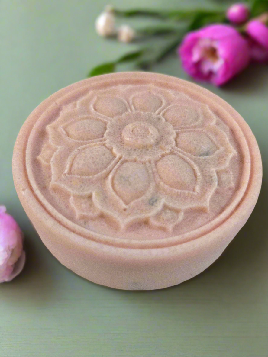 Pink Peony Paradise Oat Brown Sugar Scrub Bar (Detergent Free)